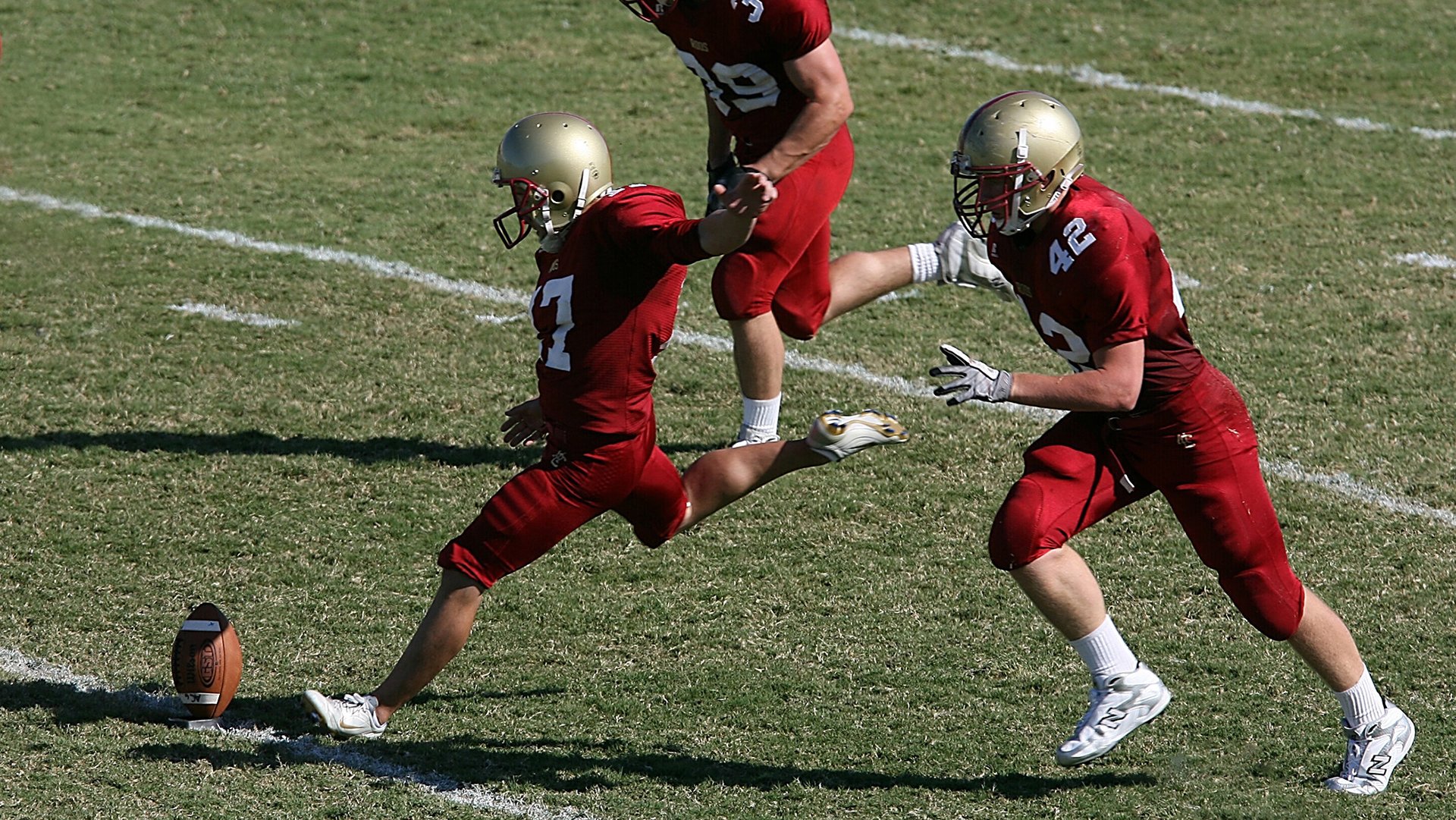开云体育全站app下载优惠-“华金·托比利亚的传球艺术与防守配合，帮助阿根廷美洲狮队保持领先优势”
